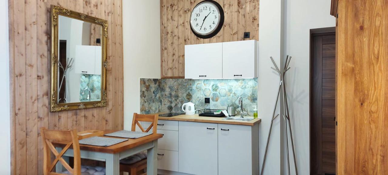 4 Strony Swiata Pokoje I Apartamenty Dzwirzyno Luaran gambar