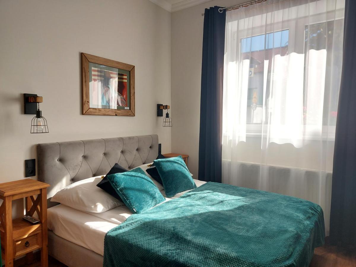 4 Strony Swiata Pokoje I Apartamenty Dzwirzyno Luaran gambar