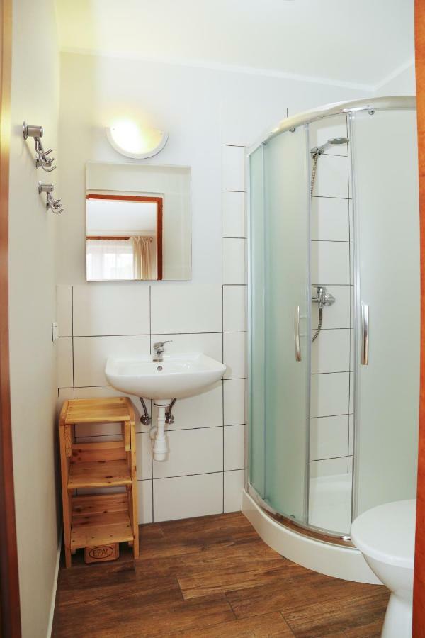 4 Strony Swiata Pokoje I Apartamenty Dzwirzyno Luaran gambar